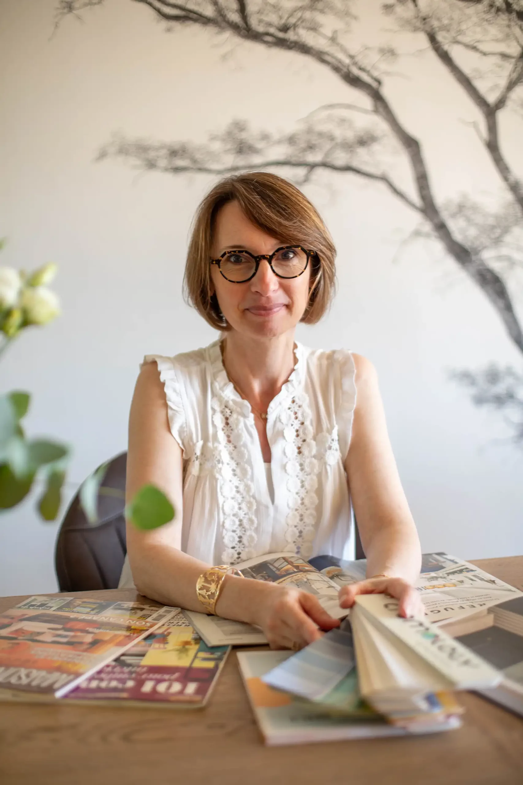 portrait de la décoratrice d'intérieur, se déplaçant en Champagne Ardenne et Loire-Atlantique